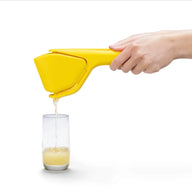 Dreamfarm Fluicer Juicer in Yellow