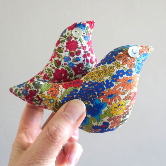 Lime Tree Design Box of 2 Lavender Birds - Cornflake