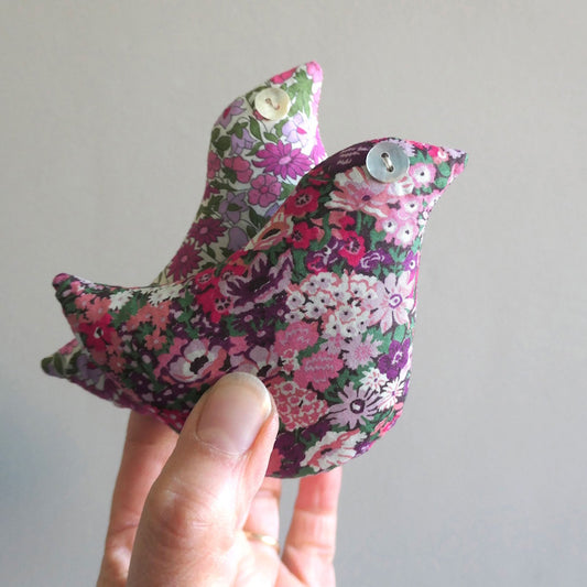 Lime Tree Design Box of 2 Lavender Birds - Love Birds