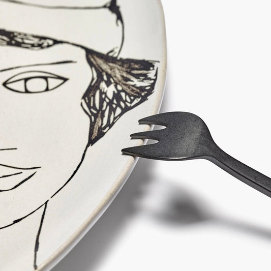 Serax La Mère Large Oval Plate Off-White and Black by Marie 